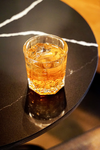 Opinii despre La Distillerie Bar | Lab în Geneva - Gastronomie und Hotellerie