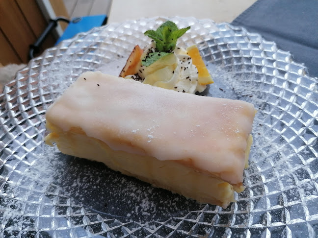 Opinii despre Bergwirtschaft zur Alpgschwänd în Sarnen - Gastronomie und Hotellerie