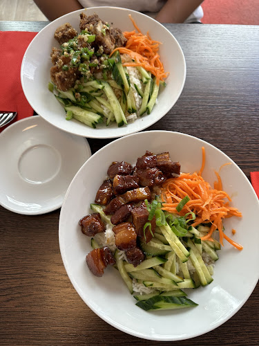 Long Wai - Gastronomie und Hotellerie