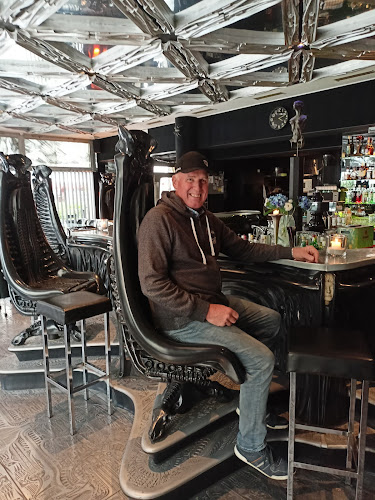 Opinii despre Giger-Bar Kalchbühl în Chur - Gastronomie und Hotellerie