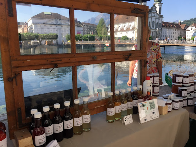 Opinii despre Luzerner Wochenmarkt în Luzern - Gastronomie und Hotellerie