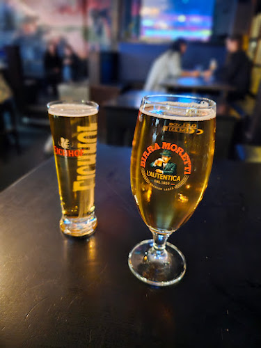 Opinii despre Provisorium Bar & Lounge în Biel - Gastronomie und Hotellerie