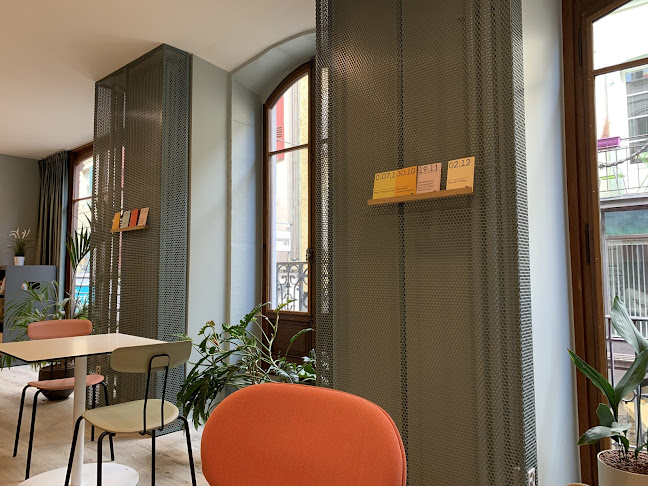 Comentarii opinii despre Madeleine - Café, Livres & Co