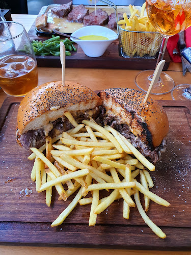 SAFE MEAT (STEAKHOUSE) - Geneva