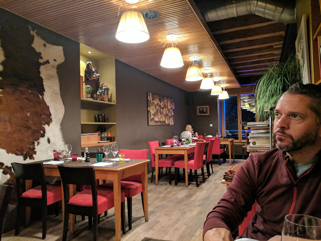 La Vache Qui Vole ! - Gastronomie und Hotellerie