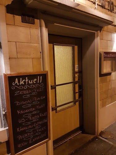 Opinii despre Acht 3 null 3 în Bassersdorf - Gastronomie und Hotellerie