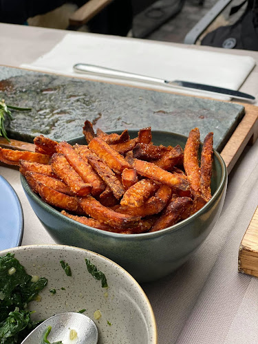 Opinii despre Simon's Steakhouse Grill & Restaurant & Bar în Zürich - Gastronomie und Hotellerie