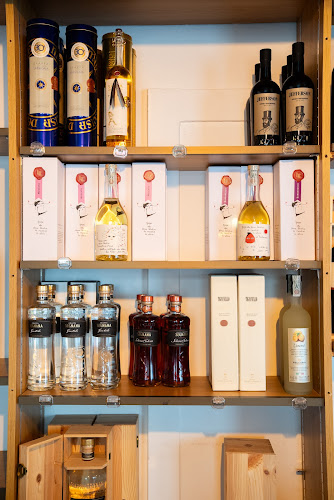 La Cantina Del Borgo - Gastronomie und Hotellerie