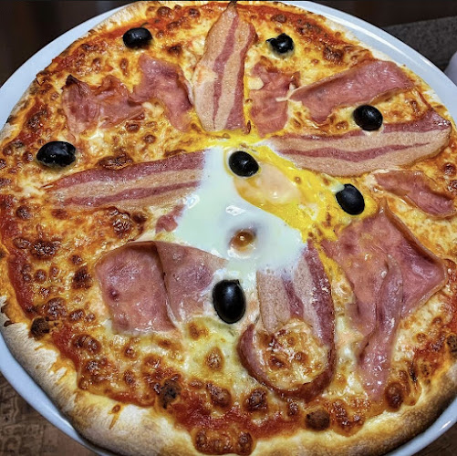 Opinii despre Pizzeria du coin în Yverdon-les-Bains - Gastronomie und Hotellerie