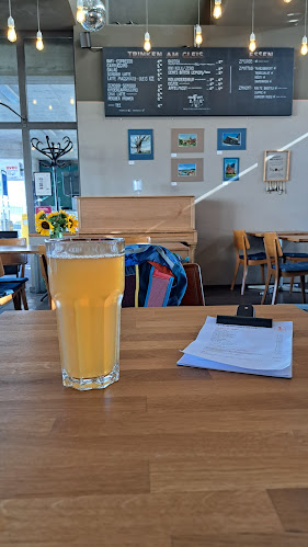 Opinii despre Gleis1 / Café - Kultur - Werkstatt în Nänikon - Gastronomie und Hotellerie