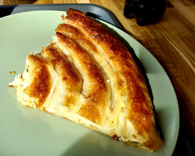 Opinii despre Balkan Büro 2 în Zürich - Gastronomie und Hotellerie