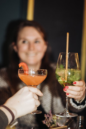 Comentarii opinii despre Le 23