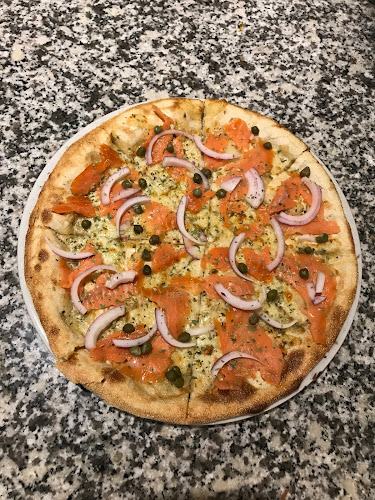 Opinii despre Restaurant Pizzeria Thoracker în Muri bei Bern - Gastronomie und Hotellerie