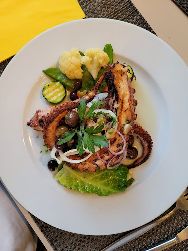 Opinii despre Auberge communale, Ramos Rito Paulo Jorge în Ecuvillens - Gastronomie und Hotellerie