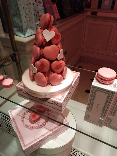 Ladurée Paris - Geneva