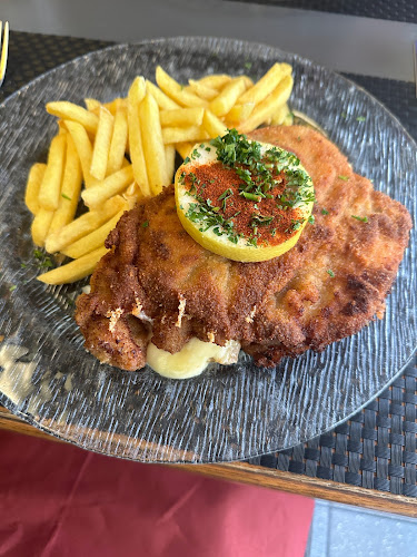 Restaurant Rössli - Gastronomie und Hotellerie