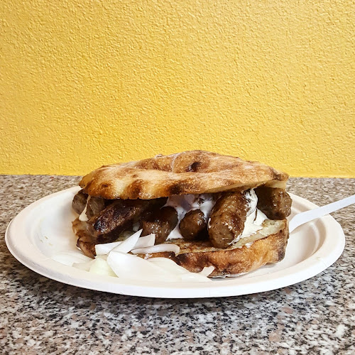 Opinii despre Fast Food Ćevapčići în Lugano - Gastronomie und Hotellerie