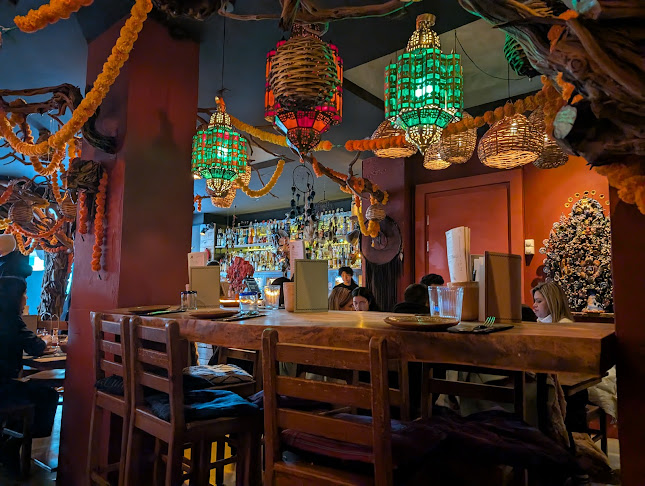 Taqueria Los Cuñados - Geneva