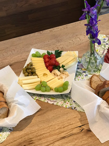 Café Bal - Gastronomie und Hotellerie