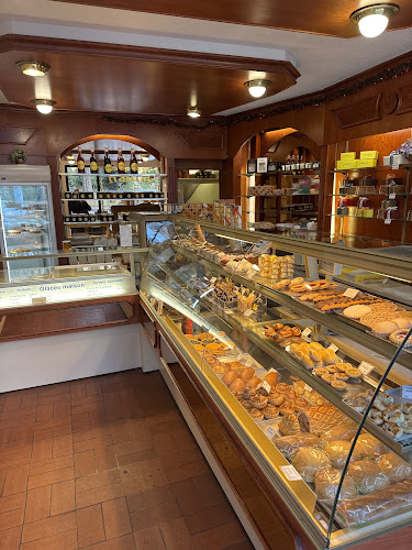 Pl. du Bourg-de-Four 21, 1204 Genève