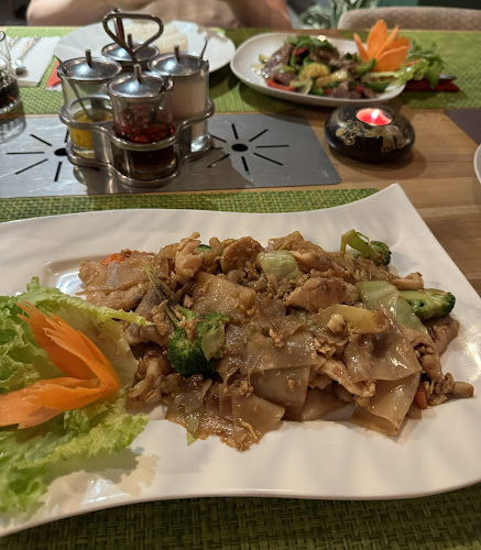 Thong Phat Thai - Gastronomie und Hotellerie