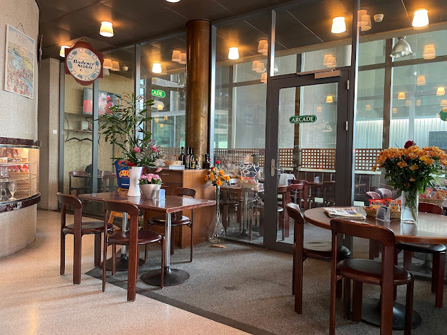 Opinii despre Arcade Restaurant & Bar în Baden - Gastronomie und Hotellerie
