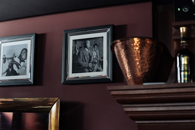 Comentarii opinii despre Manhattan Café