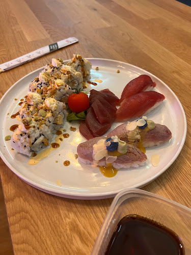 Comentarii opinii despre You Poke Bellinzona