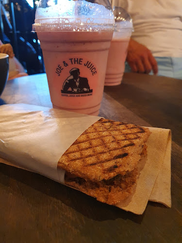 Comentarii opinii despre JOE & THE JUICE