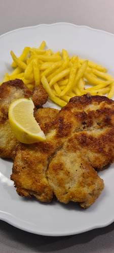 Davide's Food Palace