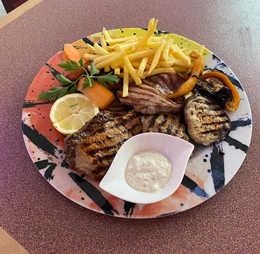 Opinii despre Restaurant A S'antiga în Renens - Gastronomie und Hotellerie