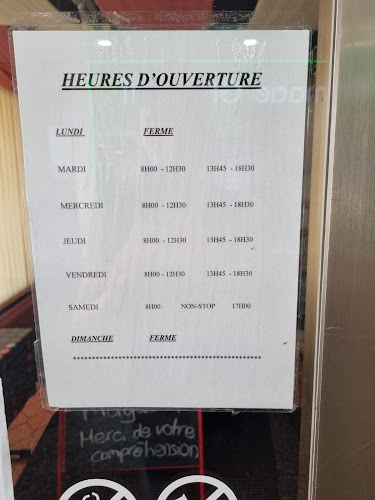 Opinii despre Confiserie Tea-room Zurcher Sàrl în Peseux - Gastronomie und Hotellerie