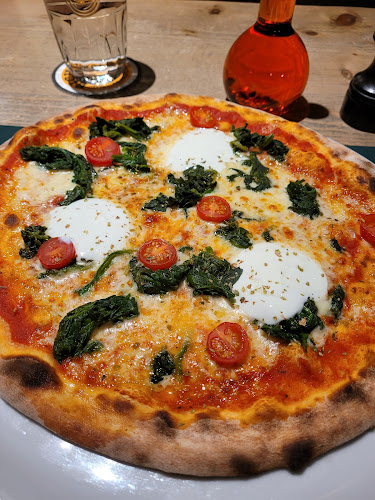 Gasthof Rössli Dürrenast - Gastronomie und Hotellerie