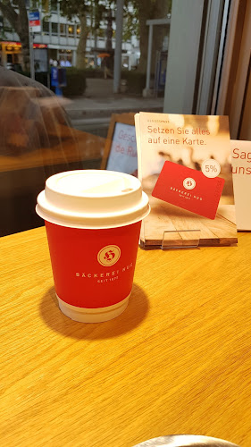 Bäckerei Hug - Zürich Stadelhoferplatz - Zürich