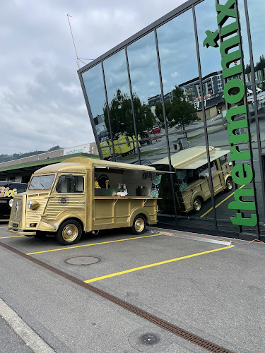 Opinii despre Drive Cafe Bubble Waffle und Crêpes în Sursee - Gastronomie und Hotellerie