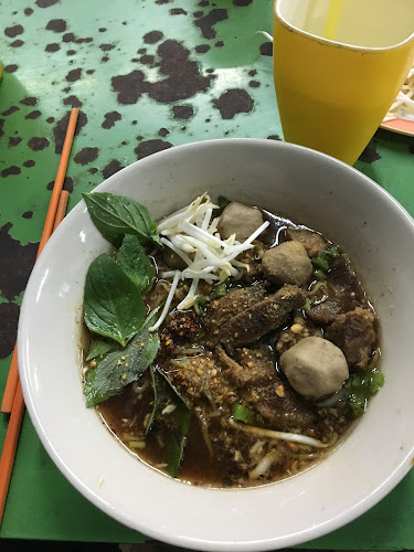 Tithaï - Gastronomie und Hotellerie