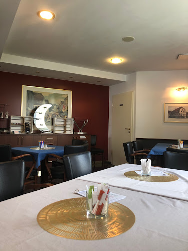 Opinii despre Tortos Park Café în Basel - Gastronomie und Hotellerie