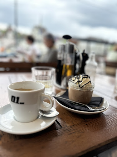 Comentarii opinii despre 01 - Bar - Restaurant