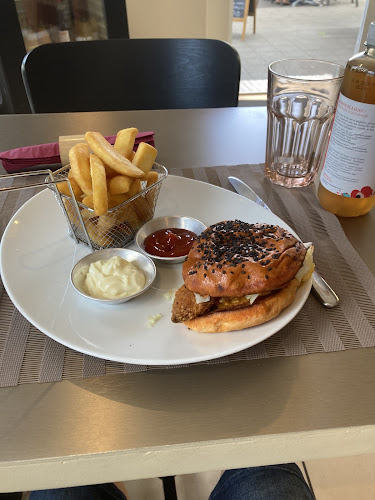 Hills Coffee - Tea Room de Cressy - Gastronomie und Hotellerie