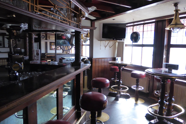 Opinii despre Ausflugs-Bistro-Le-Pirate-Offen în Gersau - Gastronomie und Hotellerie