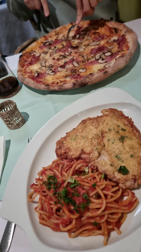 Opinii despre Oldtimer în Chur - Gastronomie und Hotellerie