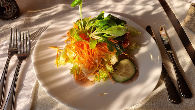 Opinii despre Tricolore în Oberengstringen - Gastronomie und Hotellerie