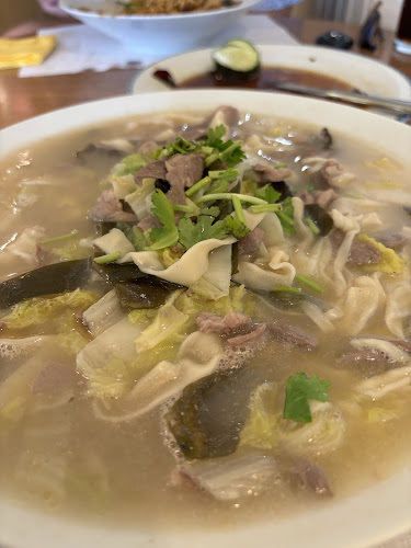 Opinii despre Restaurant Henan 河南人家 în Renens - Gastronomie und Hotellerie