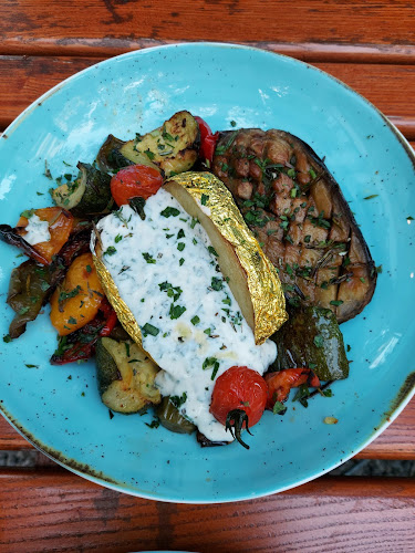 Gustavs Biergarten - Gastronomie und Hotellerie