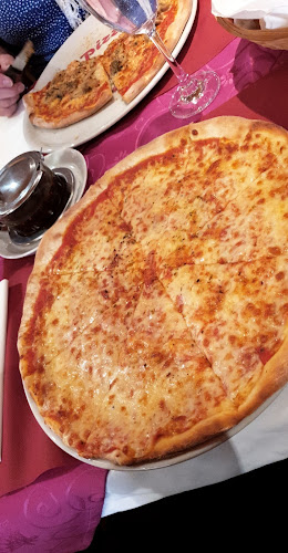 Restaurant & Pizzeria Weidli Arch - Gastronomie und Hotellerie