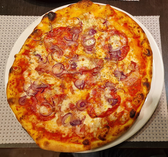 Ristorante Pizzeria da Michele Sins - Gastronomie und Hotellerie