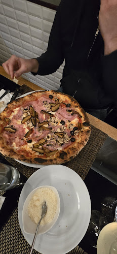 Comentarii opinii despre Mangia Bene