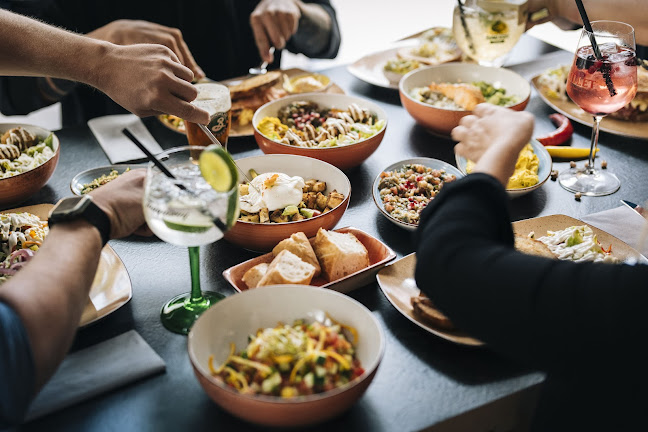 Opinii despre Restaurant, Café & Bar Vierzehn în Riehen - Gastronomie und Hotellerie