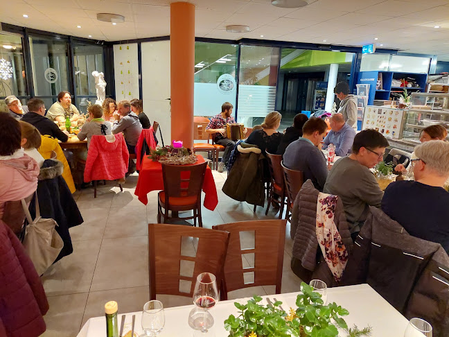 Bahnhofsmärcht - Arth