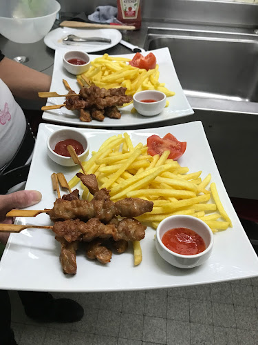 Scott Pub - Restaurant & Bar - Gastronomie und Hotellerie